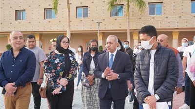 د. إسماعيل عبد الغفار يزور مستشفي شفاء الاورمان بالأقصر .. ويشيد بجهود طاقم العمل حتى يصبح الصعيد بلا سرطان