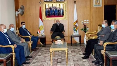 خلال لقائه برئيس هيئة الأوقاف المصرية.. لجنة مشتركة للحفاظ على أموال الوقف بالوادى الجديد