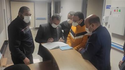 وكيل وزارة الصحة بمطروح يتفقد مستشفى العزل بالنجيلة