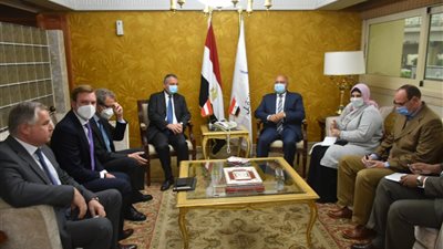 وزير النقل يبحث مع سفير النمسا التعاون المشترك فى مجال السكة الحديد