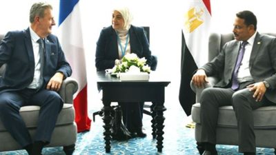 رئيس هيئة الرقابة الإدارية يلتقي نظيره الفرنسي علي هامش مؤتمر شرم الشيخ