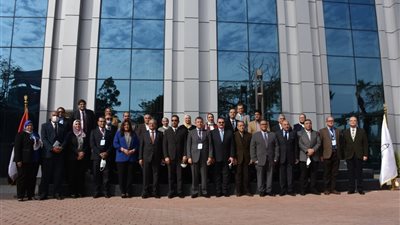افتتاح مركز تكنولوجيا المعلومات بجامعة عين شمس والكوبرى المعدني الجديد