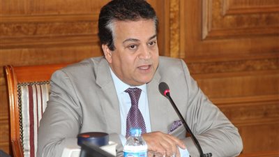 الصحة: تسجيل 910 حالات إيجابية جديدة بفيروس كورونا .. و 43 وفاة