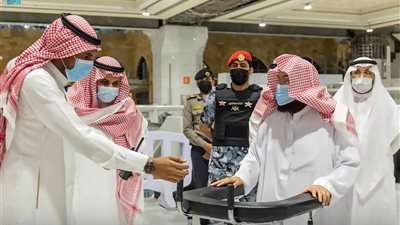 السعودية تعلن عن خدمة غير مسبوقة للحجيج من كبار السن