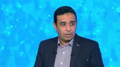 سمير عثمان : مشاركة بديل لحمودي بعد طرده يستوجب اعادة مباراة المصري وفاركو