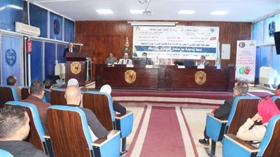 ندوة توعوية عن مخاطر الإدمان بطب سوهاج..صور