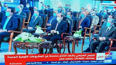 السيسى يوجه بتقنين اوضاع المصانع غير المرخصة