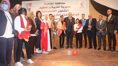 تنصيب المكاتب التنفيذية لمجلس اتحاد طلاب الاعدادية والثانوية فى القاهرة بالصور