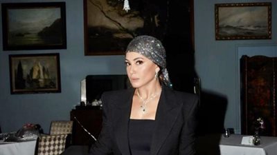 بنظرة ساحرة .. هند صبرى تتألق عبر إنستجرام