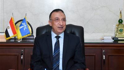 محافظ الإسكندرية يعلن استمرار تعطيل الدراسة بالمدارس الحكومية والخاصة والمعاهد الأزهرية غدًا السبت
