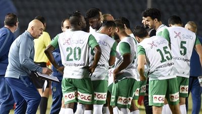 الاتحاد السكندرى يؤدي تدريباته تحت الأمطار
