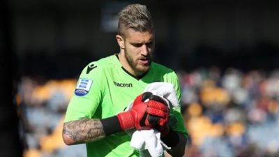 النصر السعودى يقترب من ضم حارس باوك اليونانى