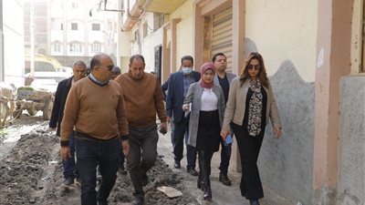 محافظ دمياط تتفقد مشروع تطوير المناطق الغير مخططة