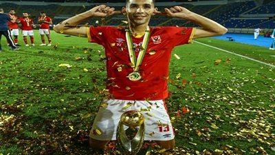 الاهلى فى ورطة بسبب بانون وتوفيق