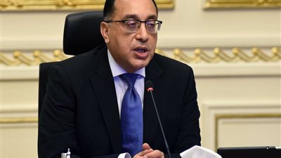 مدبولي يشدد على منع دخول غير المتطعمين باللقاحات للمنشآت الحكومية