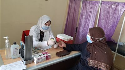 تقديم خدمات الرعاية الصحية ل ٢٢ ألف مواطن كبار السن ضمن المبادرة الرئاسية حتى الان