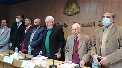 دكتوراة مدحت رستم عن التنبؤ بالاحمال الكهربائية للشبكة المصرية باستخدام انواع مختلفة من التقنيات