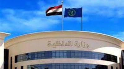 وزارة الداخلية تواصل عقد لقاءات مع طلبة المدارس للتوعية بمخاطر المواد المخدرة