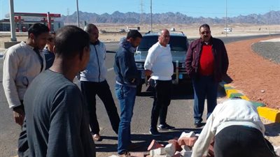 رئيس سفاجا يجرى جولة ميدانية لمتابعة الخدمات وتطوير شوارع المدينة.. بالصور