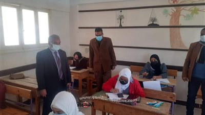 وكيل تعليم البحر الأحمر: يتفقد لجان امتحان مدارس مرسى علم
