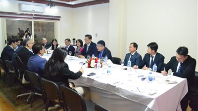 عصام خليل يدعو الصين للاستثمار الزراعي والصناعي في مصر