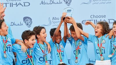 فريق الشارقة يفوز بالجائزة الكبرى لبطولة كأس مانشستر سيتي أبوظبي 2019