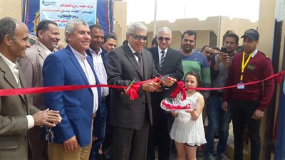 محافظ المنيا يفتتح محطة رفع صرف صحي الاوقاف