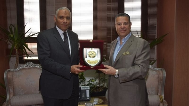 بوابة الجمهورية