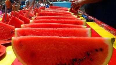 تعرف على الأطعمة التى قد تغنيك عن الماء