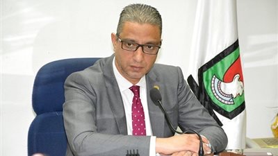 محافظ سوهاج يكلف بترخيص 11 كشكا لحالات انسانية