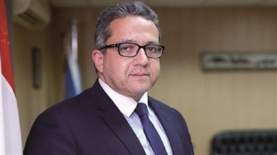 الآثار : تزرع ١٠٠ شجرة بالمتحف المصري الكبير.. الأحد