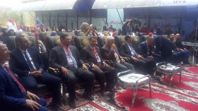 مدارس الروضة بالخانكة تكرم أبناء الشهداء وأمهات الشهداء