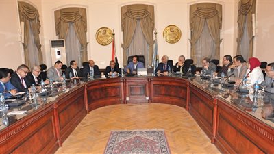 نائب الوزير لشئون المعلمين: لجان لمراجعة شروط الأمن والسلامة بجميع المدارس