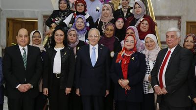 مايا مرسى تشهد احتفالية وزارة الإنتاج الحربي لتكريم الأمهات المثاليات