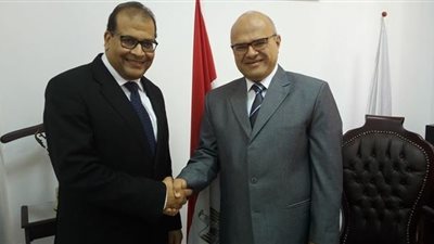 عادل حسن مديرا عاما لمستشفيات جامعة قناة السويس
