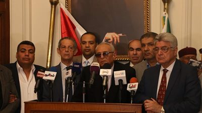 حزب الوفد يؤيد التعديلات الدستورية بالإجماع