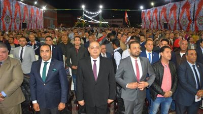 محافظ الغربية.. يشهد مؤتمر المشاركة الوطنية لشرح التعديلات الدستورية باستاد طنطا الرياضى. بالصور