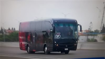 حافلة الاهلى تصل استاد برج العرب استعدادا لمواجهة صن داونز