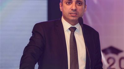 أنسى نقيبا لصيادلة الإسكندريه وقائمته تكتسح