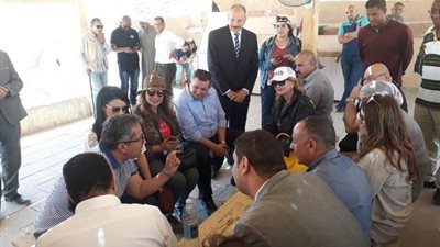 وفد برلمانى من لجنة الثقافة والإعلام يزور عددا من المقابر الأثرية بالأقصر