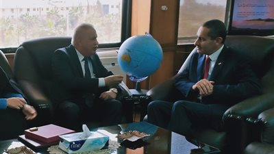 سعفان يؤكد استمرار تدريب الطلاب علي ريادة الأعمال وثقافة العمل الحر والسلامة