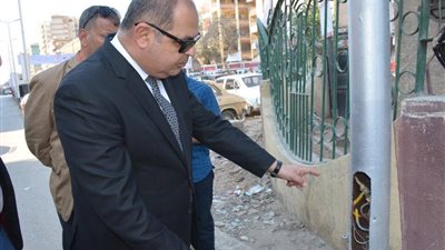 بعد جولة مفاجئة بطنطا٠٠محافظ الغربية يكلف مديرى الإدارات الهندسية بمراجعة الحالة الفنية لأعمدة الإنارة
