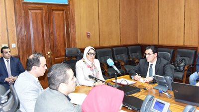 وزيرة الصحة توجه بتكثيف الإجراءات الوقائية لكبار السن لتجنب تعرضهم لضربات الشمس