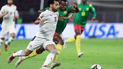 انفراد محمد صلاح بحارس مرمى المنتخب الكاميرونى.. فيديو