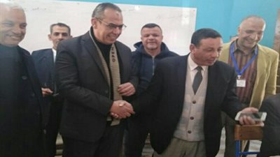 وكيل التعليم بالقليوبية يتفقد لجنة النظام والمراقبة للشهادة الاعدادية