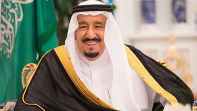 ملك السعودية يصدر قرارا عاجلا بشأن زوجة إعلامي لبناني