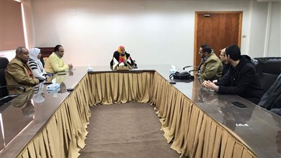 وفد سوهاج يزور شركة مياه بنى سويف