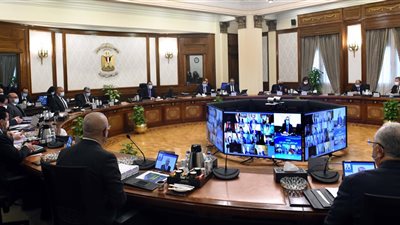 “الوزراء”: زيادة الأجور والمنح والعلاوات للموظفين.. يوليو المقبل