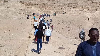 وفد سياحي أفريقي من 3 دول يزور اثار المنيا