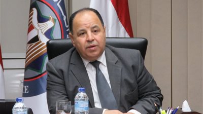 وزير المالية يستعرض جهود الحوكمة الرقابية بالمنافذ الجمركية خلال 2021